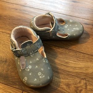 Carter’s Baby Walk Shoes - Size 5.5